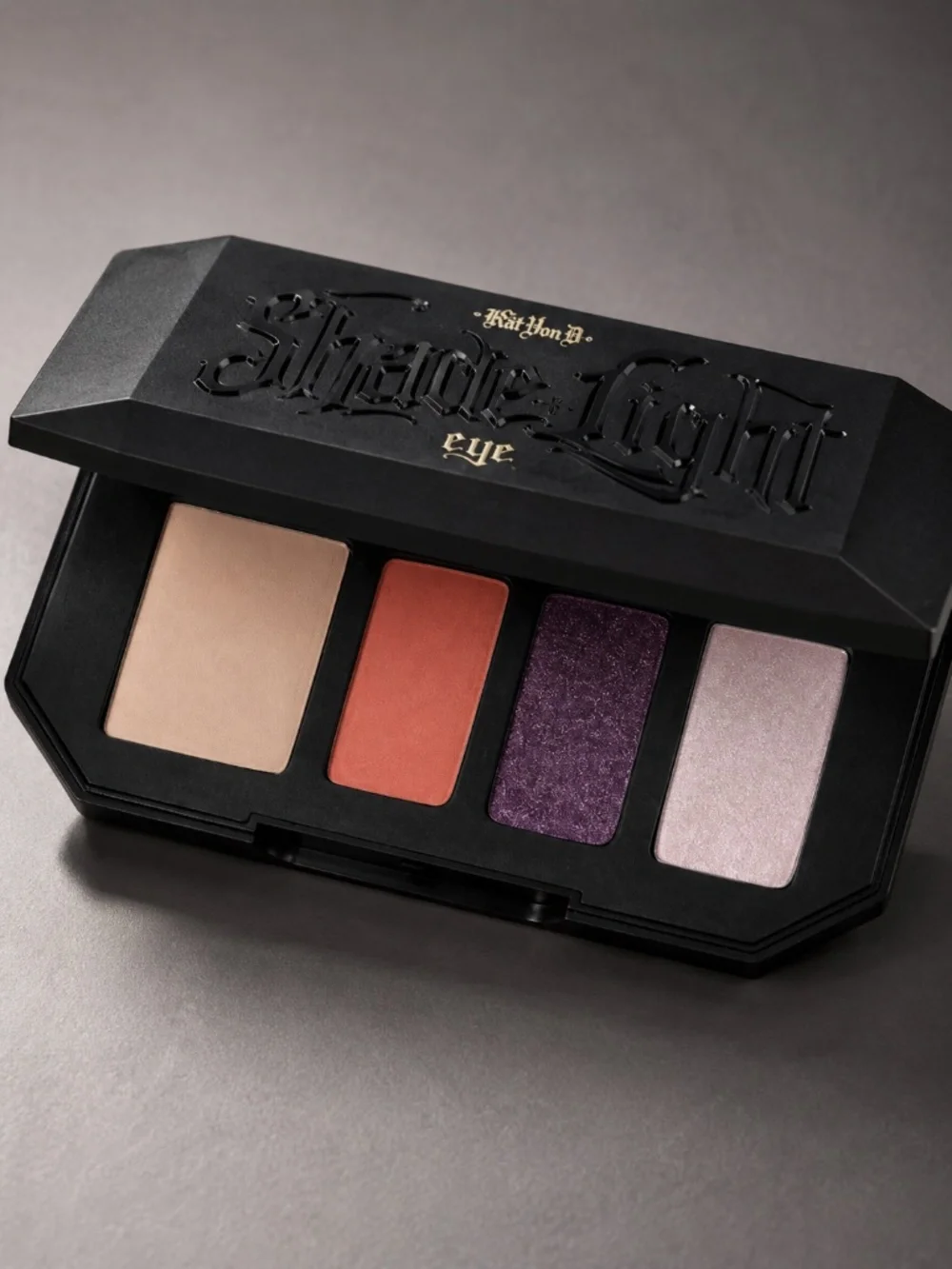 NWT Kat Von D Shade + Light Neüpop Eyeshadow Quad Palette Vegan Limited Edition